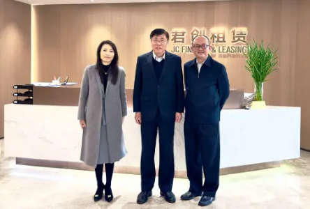 黃浦區(qū)委書記一行蒞臨君創(chuàng)總部調(diào)研